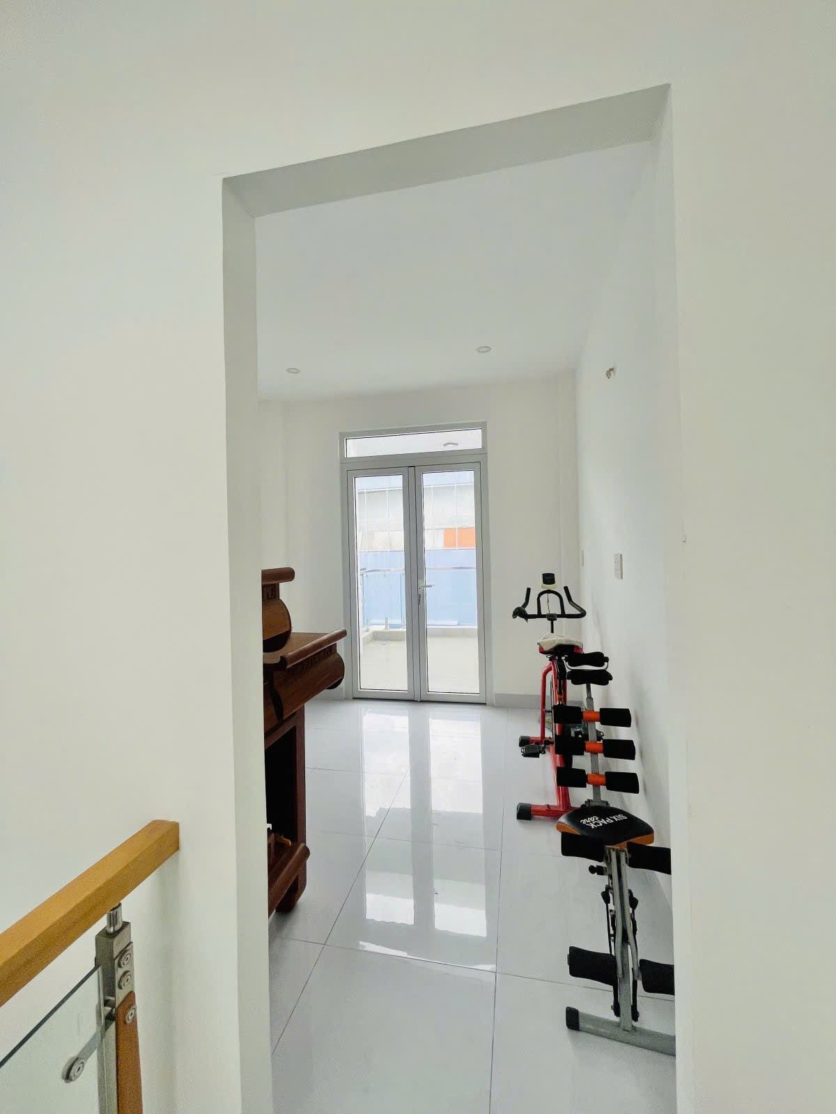 Giá chỉ 5.2 tỷ TL! 54m², 4 Tầng/3PN – gần chợ Hạnh Thông Tây – Lê Văn Thọ! - Ảnh 2